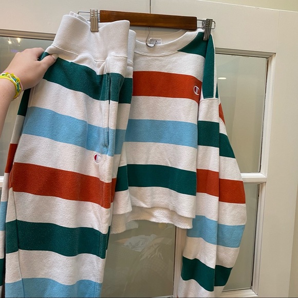 Champion x Urban Outfitters sweat set - Picture 3 of 5